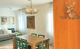 Cornagera Apartment